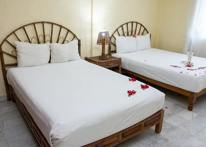Hotel Diamante Zihuatanejo